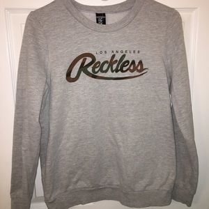 Reckless crew neck